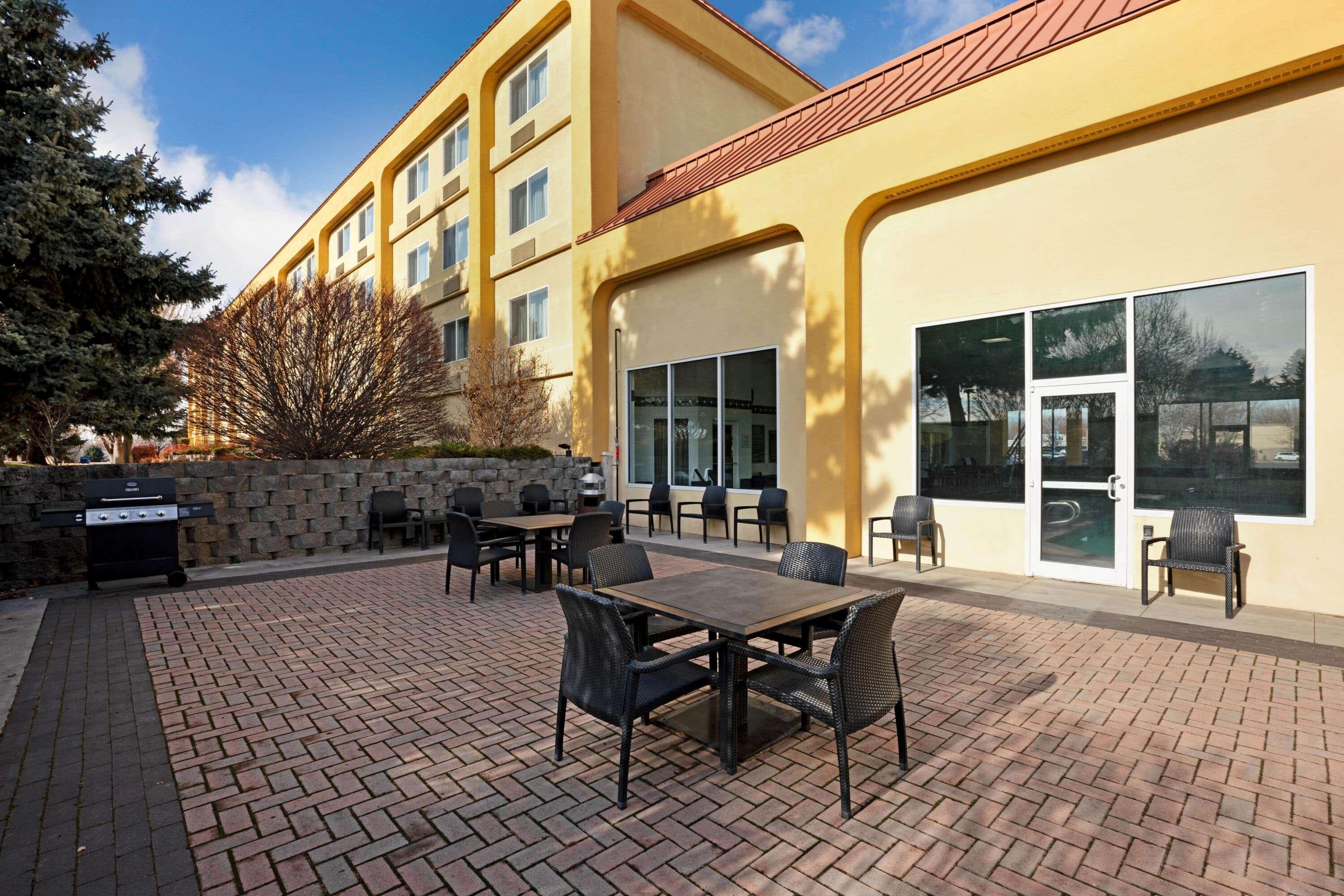 La Quinta By Wyndham Boise Towne Square Hotel Exterior photo